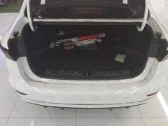 Geely Emgrand 4th Generation 1.5L CVT Luxury - ფოტო 4
