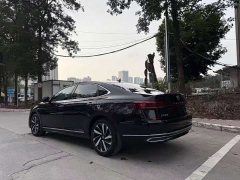 Volkswagen Passat 330TSI Starry Sky Luxury Edition - ფოტო 9