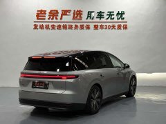 Li Auto i8 2025 Standard Edition - ფოტო 9
