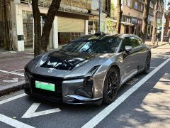 HiPhi Z Five-Seater - ფოტო 1