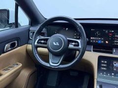 Li Auto ONE Extended Range 6-Seater - ფოტო 9