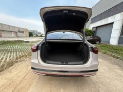 FAW Hongqi H7 PHEV 210 AWD Smart Hybrid Edition - фото 20