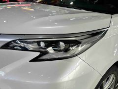 Toyota Sienna 2021 2.5L Hybrid Premium Edition - фото 4