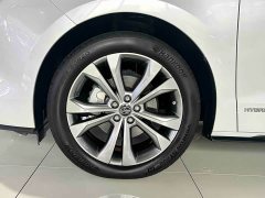 Toyota Sienna 2021 2.5L Hybrid Premium Edition - фото 5