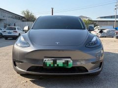Tesla Model Y Rear-Wheel Drive - ფოტო 2