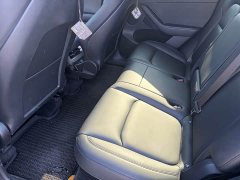 Tesla Model Y Rear-Wheel Drive - ფოტო 7
