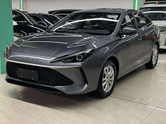 SAIC MG i5 2023 1.5L CVT Luxury - ფოტო 1