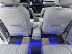 Buick GL8 Land Business Class 652T Premium - ფოტო 12