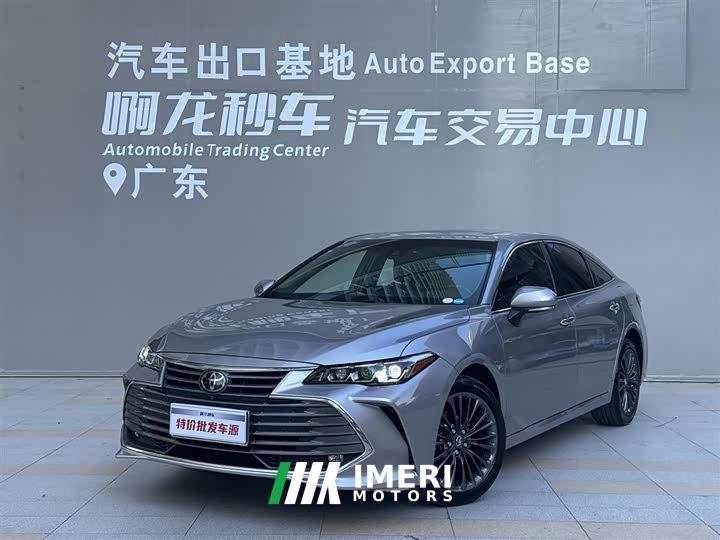 Toyota Avalon 2.0L XLE Premium National VI
