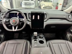 FAW Red Flag HS3 PHEV 117km Dynamic Edition - ფოტო 8