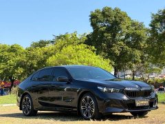 BMW 5 Series Facelift 530Li Premier M Sport Package - ფოტო 3