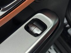 Mercedes-Benz GLC Facelift GLC 300 L 4MATIC Dynamic 5-Seater - ფოტო 18
