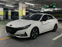 Hyundai Elantra 1.5L CVT Luxury - ფოტო 1
