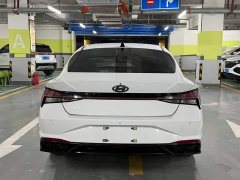 Hyundai Elantra 1.5L CVT Luxury - ფოტო 3