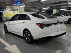 Hyundai Elantra 1.5L CVT Luxury - ფოტო 5
