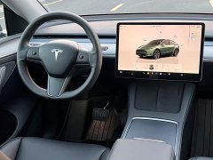 Tesla Model Y Rear-Wheel Drive - ფოტო 7