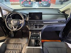 Honda Odyssey 2.0L e:HEV Luxury - ფოტო 10