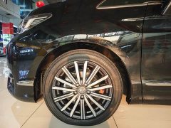 Honda Odyssey 2.0L e:HEV Luxury - ფოტო 13