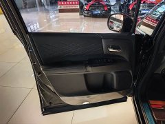 Honda Odyssey 2.0L e:HEV Luxury - ფოტო 5