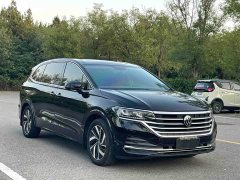 Volkswagen Viloran 2020 330TSI Luxury - ფოტო 3