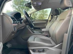 Volkswagen Viloran 2020 330TSI Luxury - ფოტო 9