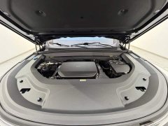 Li Auto L8 Pro - ფოტო 12