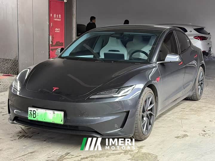 Tesla Model 3 High Performance All-Wheel Drive - ავტომობილი ჩინეთიდან