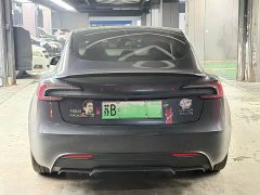 Tesla Model 3 High Performance All-Wheel Drive - ფოტო 3