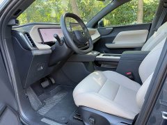 Volvo XC70 Plug-in Hybrid 2026 AWD Extended Range Core - ფოტო 4