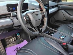 Ford Mustang Mach-E 2021 GT - ფოტო 5