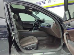 BMW 5 Series Facelift 530Li Premier M Sport Package - ფოტო 8
