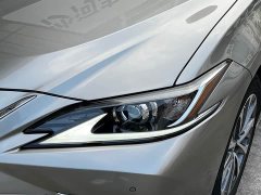 Lexus ES 300h Edition - ფოტო 7