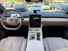 NIO ET7 75kWh Executive - ფოტო 9
