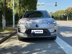 Volvo XC70 Plug-in Hybrid 2026 AWD Extended Range Core - ფოტო 2