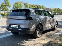Volvo XC70 Plug-in Hybrid 2026 AWD Extended Range Core - ფოტო 8
