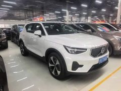 Volvo XC40 2024 B4 AWD Smart Remote Luxury Edition - ფოტო 2