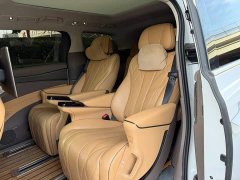 Denza D9 2022 DM-i 970 AWD Flagship - ფოტო 12