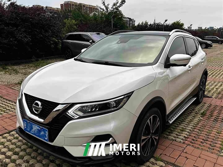 Nissan Qashqai 2.0L CVT XV Premium Luxury