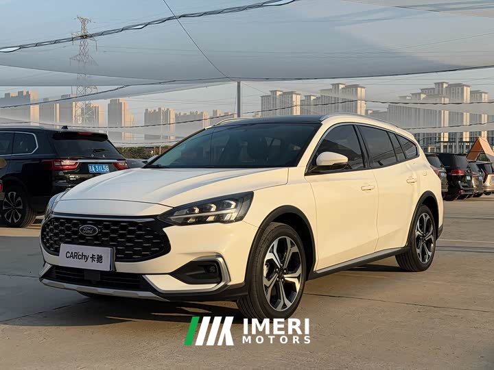 Ford Focus 2021 Estate EcoBoost 180 Automatic Hunting Tide Edition - ავტომობილი ჩინეთიდან