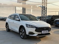 Ford Focus 2021 Estate EcoBoost 180 Automatic Hunting Tide Edition - ფოტო 3