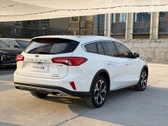 Ford Focus 2021 Estate EcoBoost 180 Automatic Hunting Tide Edition - ფოტო 4