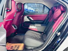BMW 7 Series 740Li Premier Luxury Package - ფოტო 8