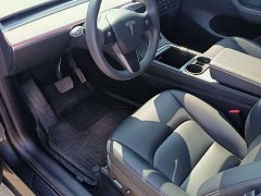 Tesla Model Y Rear-Wheel Drive - ფოტო 4