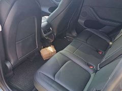 Tesla Model Y Rear-Wheel Drive - ფოტო 5