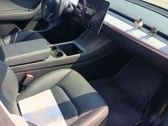 Tesla Model Y Rear-Wheel Drive - ფოტო 7