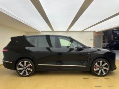 NIO ES8 5-Seat Executive Signature Edition - ფოტო 17