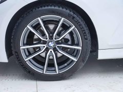 BMW 3 Series 320Li M Sport Package - ფოტო 10
