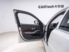 BMW 3 Series 320Li M Sport Package - ფოტო 12