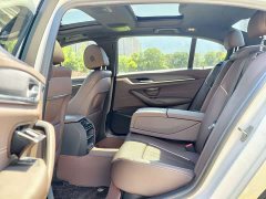 BMW 5 Series 530Li Premier M Sport Package - ფოტო 5