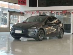 Tesla Model Y Rear-Wheel Drive - ფოტო 1